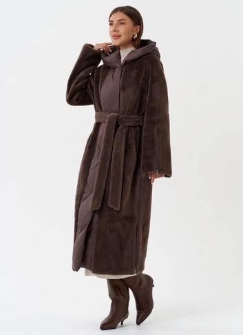 Комбинированное пальто на утеплении с капюшоном