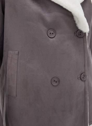 Женская двухсторонняя дубленка из эко кожи с английским воротником