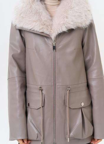 Удлиненная куртка из эко кожи с воротником из эко меха