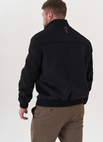 Мужская куртка "бомбер" 