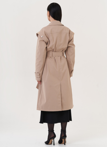 Классический плащ бежевого цвета